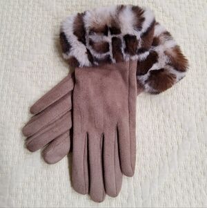 chic Brown Suede-Touch Gloves with Faux Fur Cuff
